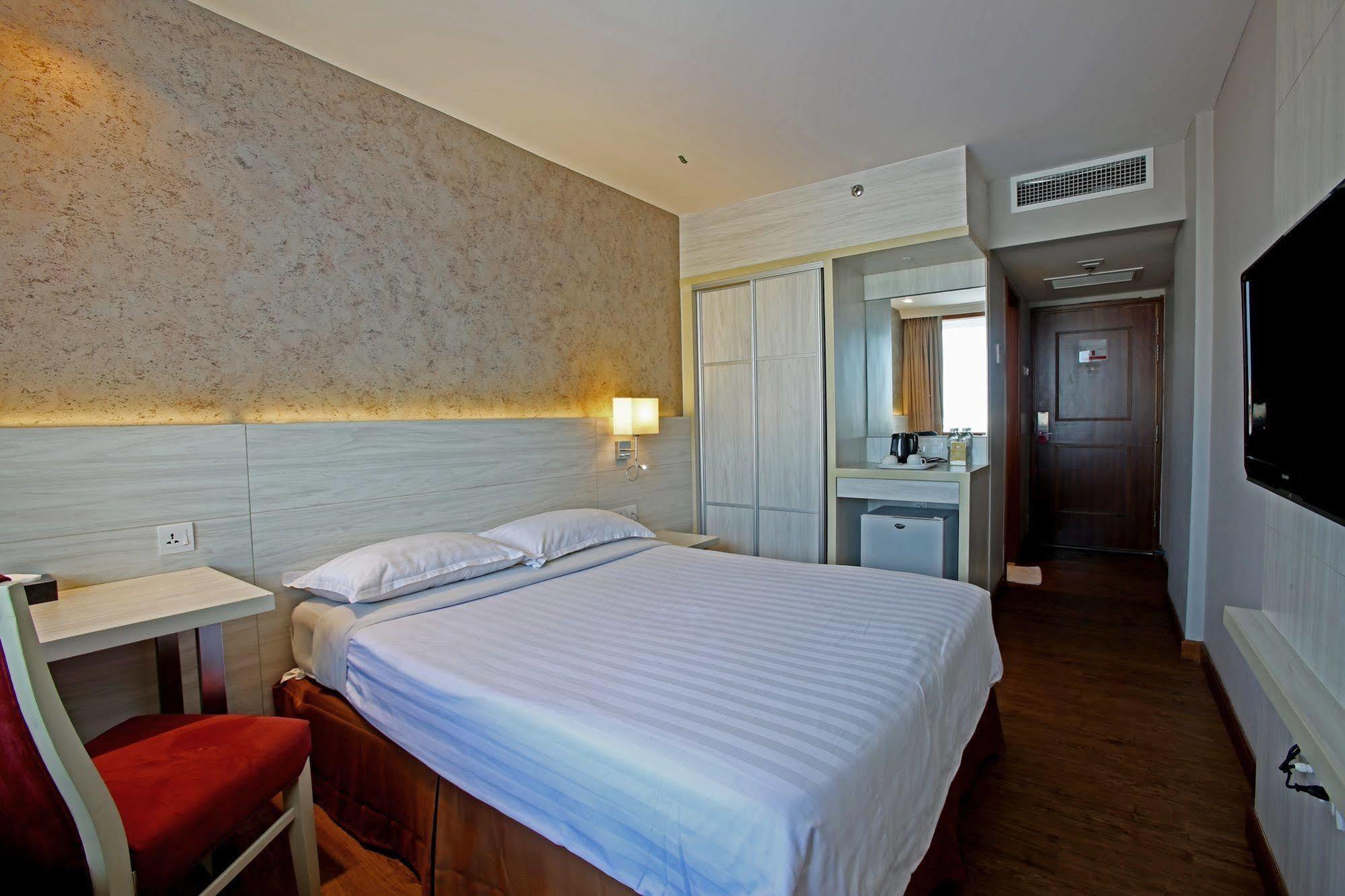 Hotel Malaysia Джорджтаун Экстерьер фото